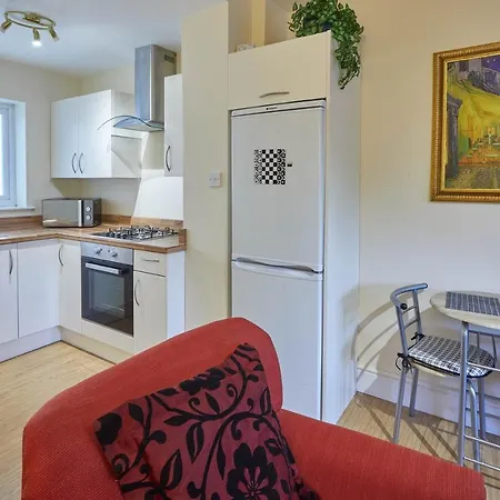 Host & - The Limes 度假居 哈罗盖特