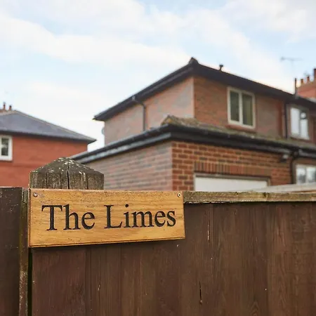 Host & - The Limes Holiday home Harrogate